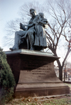 Statue -- Thomas H. Gallaudet -- Alice Cogswell (1948) #4