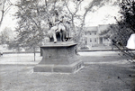 Statue -- Thomas H. Gallaudet -- Alice Cogswell (1950)