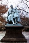 Statue -- Thomas H. Gallaudet -- Alice Cogswell (1975) #4