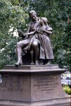 Statue -- Thomas H. Gallaudet -- Alice Cogswell (1989) #5